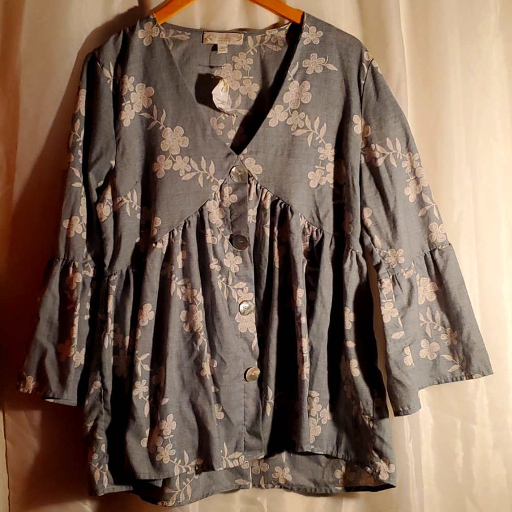 Flowey Blouse